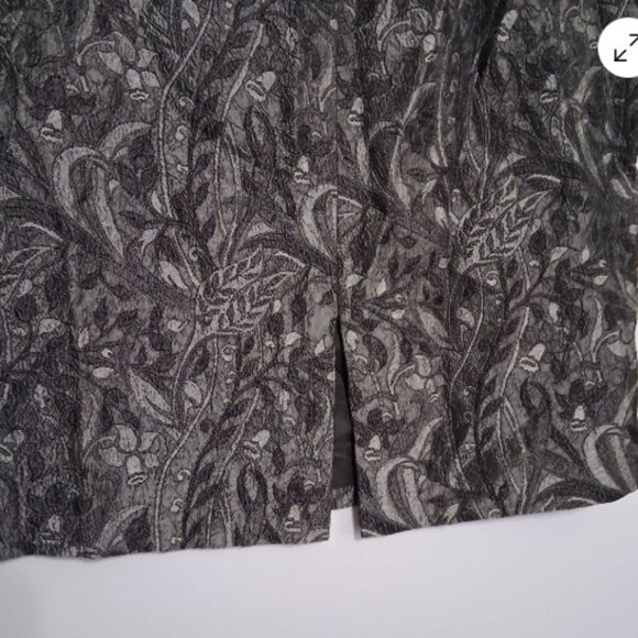 Maggy London Pencil Skirt Gray Floral Stitched Classic Lined Size 8 NWT E2 - Picture 2 of 6